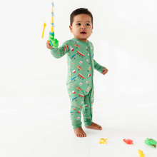 Load image into Gallery viewer, Fishing Laures Convertible Footies