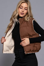 Load image into Gallery viewer, Reversible Fur Padding Vest