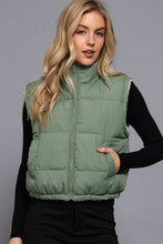 Load image into Gallery viewer, Reversible Fur Padding Vest