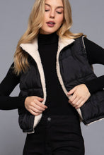 Load image into Gallery viewer, Reversible Fur Padding Vest
